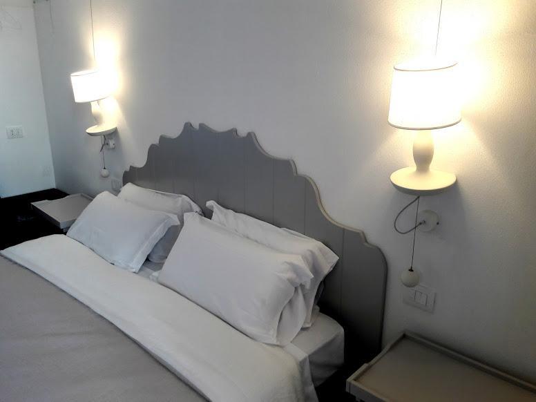 Aquamarea Bed & Breakfast โปลีญาโนอามาเร ภายนอก รูปภาพ